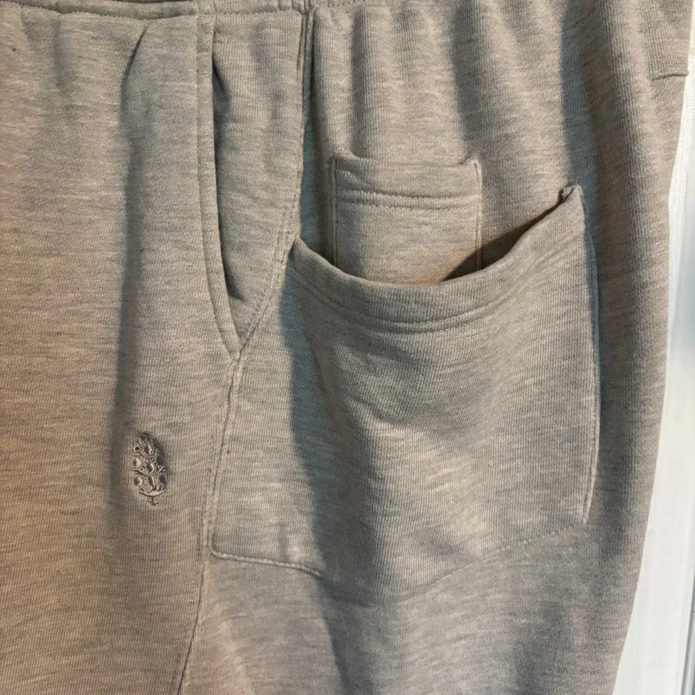 Free People Movement Women's Heather Grey Barrel Leg Cropped Sweatpants Medium - Picture 9 of 16